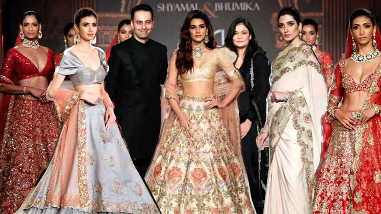 Shyamal and Bhumika channel the renaissance in their couture collection at India Couture Week 2019