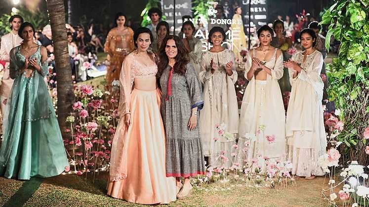 Anita Dongre closes the Sustainable Fashion Day of LFW S/R’19 with her collection A Summer Reverie’