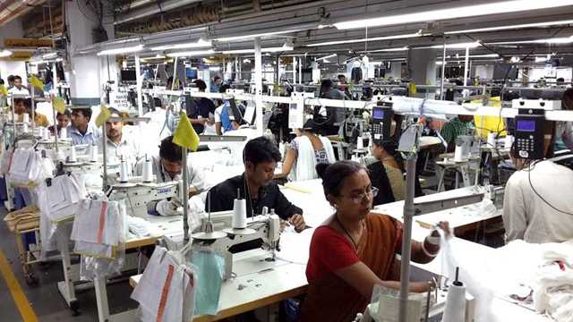 Declining garment exports leave traders worried in Ludhiana (India)